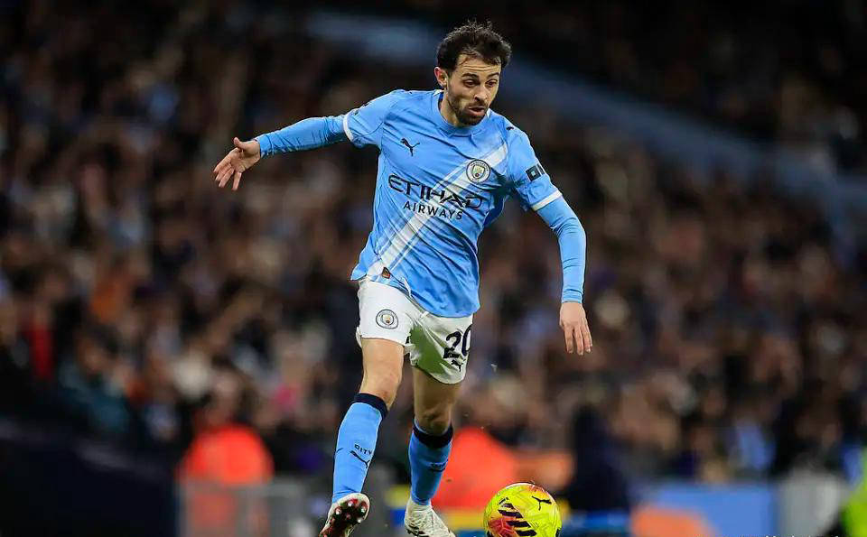 免签魅力难挡！尤文锁定曼城核心B席，最终成败握在球员手中